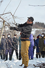 各地区で剪定講習会実施